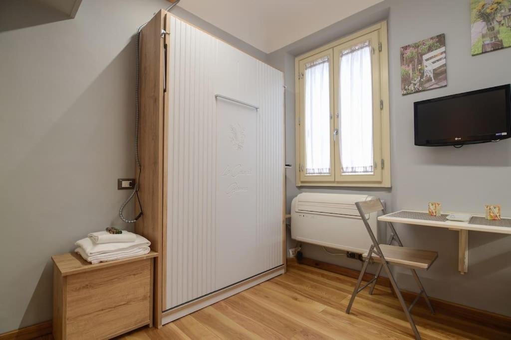Keys Of Italy - Sgiuseppe 18 - Monolocale Intimo E Conveniente A Santa Croce Apartman Firenze Kültér fotó